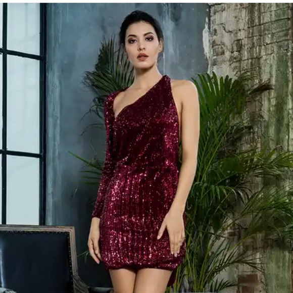 Love & Lemonade Burgundy Red Sequin One Shoulder Bodycon Mini Dress Size XS - Picture 3 of 6